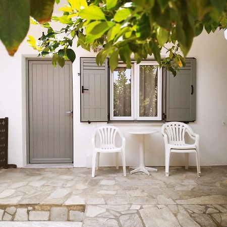 Pension Nikolas Skiathos Town Exterior photo