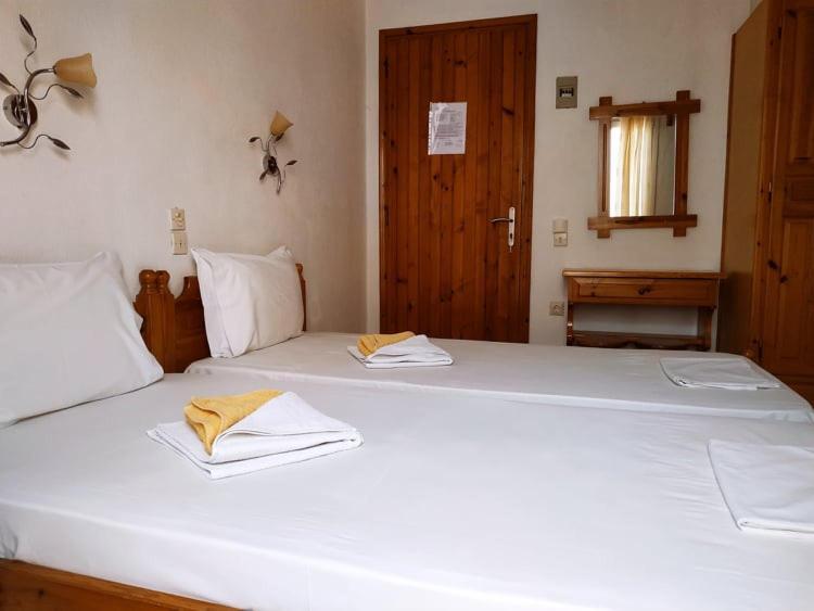 Pension Nikolas Skiathos Town Exterior photo
